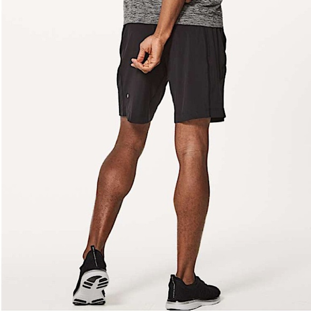 Lululemon Pace Breaker Short Lined 9" Black Small